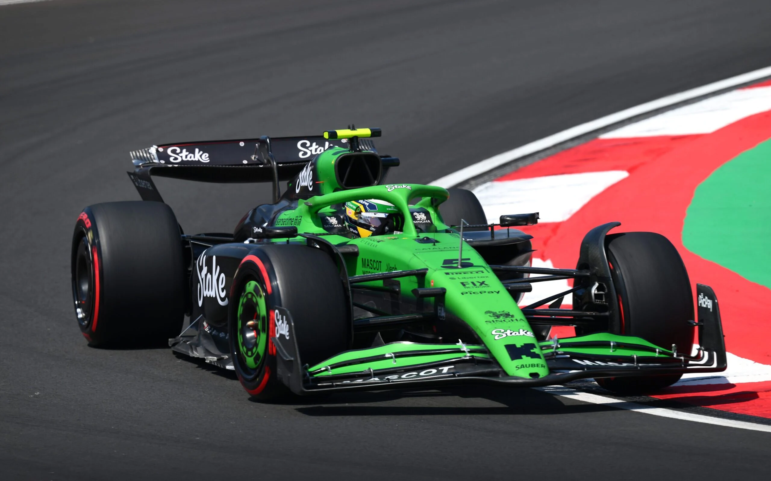 Carro Sauber 2